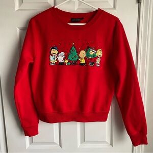 Peanuts Charlie Brown Red Christmas Crewneck Sweatshirt M